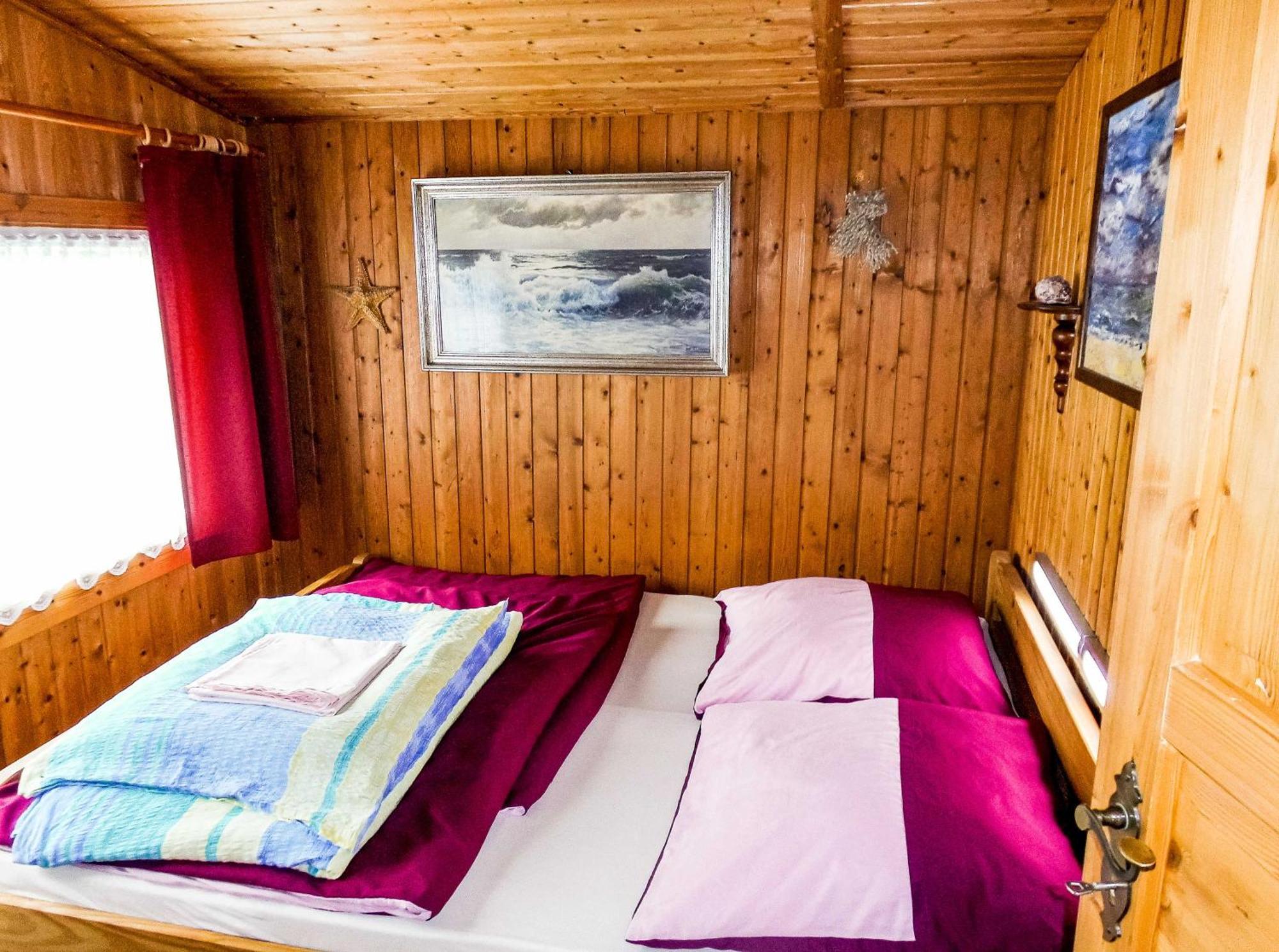 Bungalow Und Ferienwohnung Auf Ruegen Kluis Esterno foto